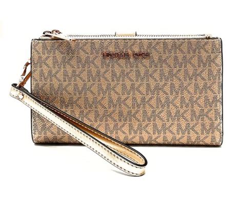 Michael kors large wristlets + FREE SHIPPING 